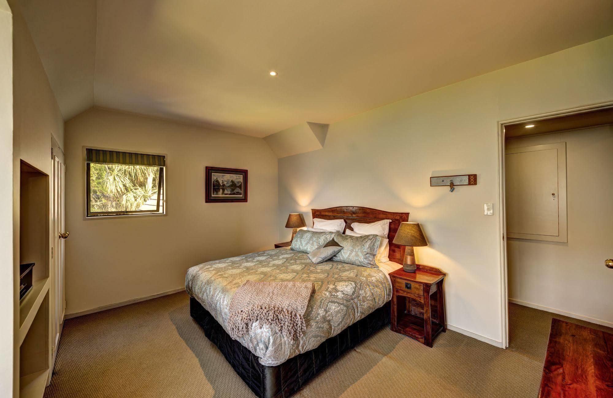 Hidden Lodge Queenstown Exterior foto