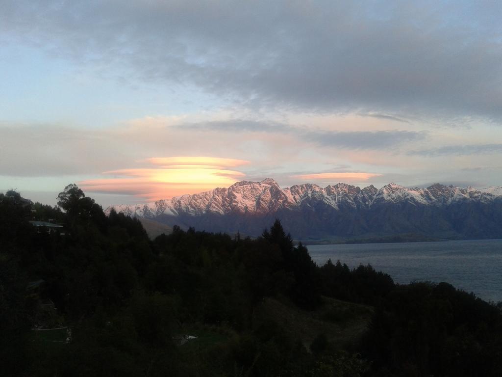 Hidden Lodge Queenstown Exterior foto